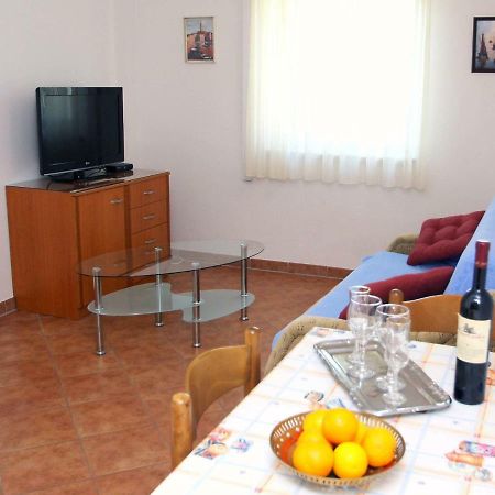 Apartment Ivo-4 Supetar Εξωτερικό φωτογραφία
